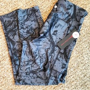 3 piece new leggings!